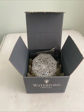 Waterford Clear Crystal Faceted Paperweight with Starburst Cut